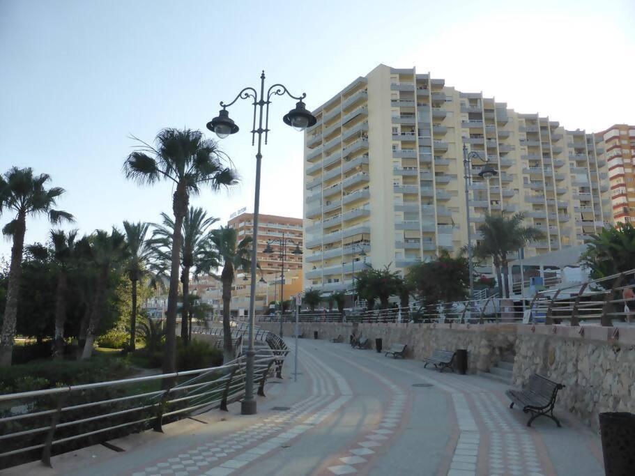 Estudio Miramar. Primera linea playa. Amazing views! Benalmádena Exterior foto