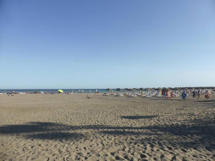 Estudio Miramar. Primera linea playa. Amazing views! Benalmádena Exterior foto