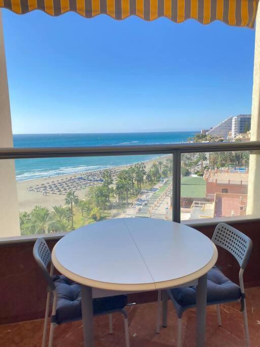 Estudio Miramar. Primera linea playa. Amazing views! Benalmádena Exterior foto